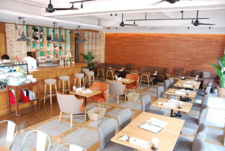 アルマドカフェ　店内